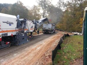 Asphalt milling